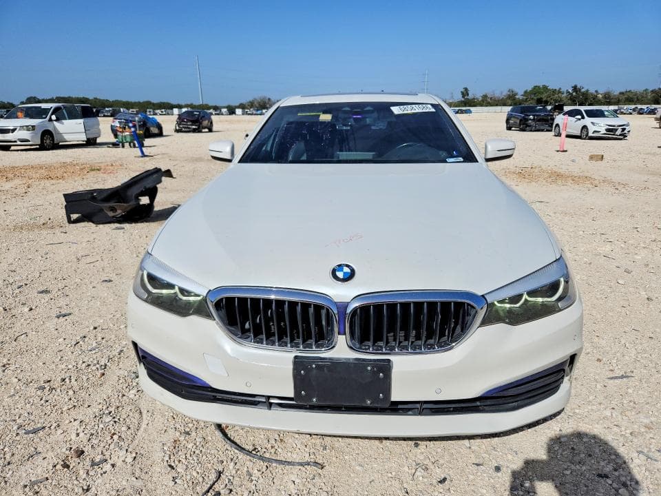 2019 BMW 530 XI 5