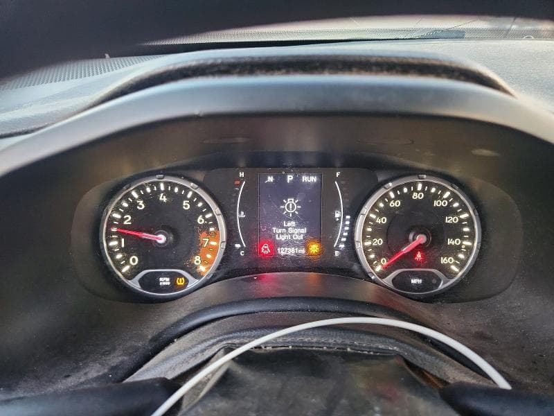 2018 JEEP RENEGADE SPORT 9