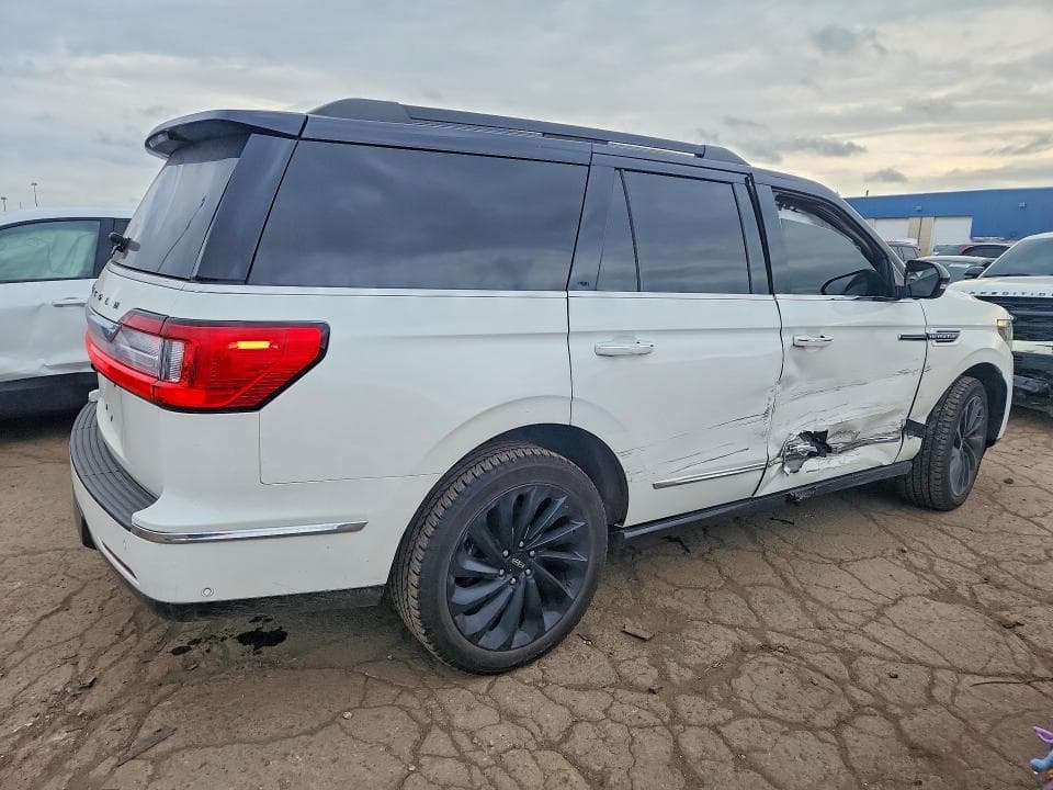 2021 LINCOLN NAVIGATOR BLACK LABEL 3