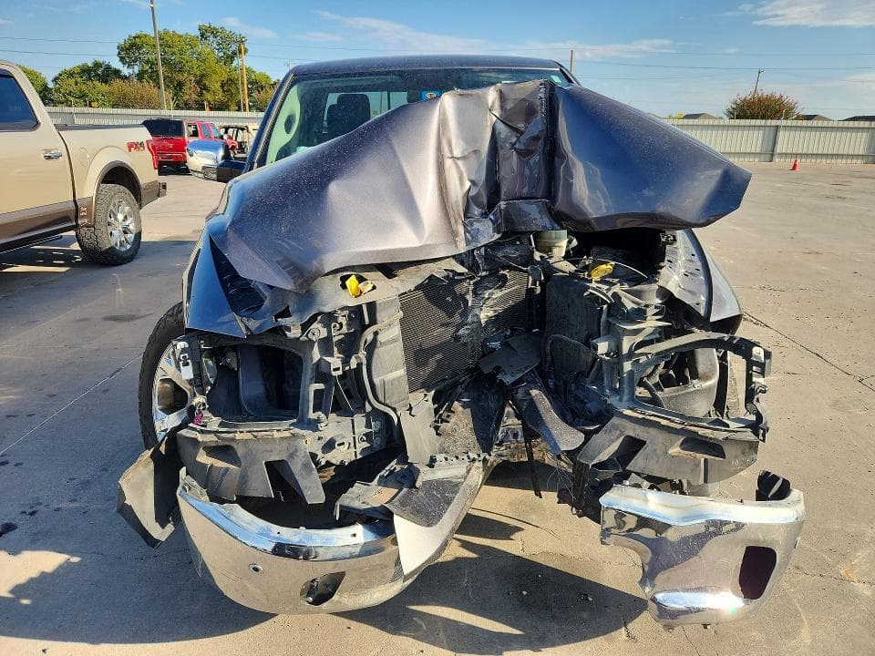 2018 RAM 1500 LARAMIE 5