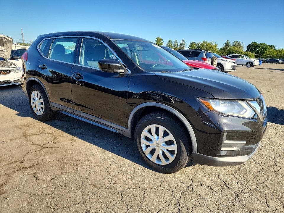 2018 NISSAN ROGUE S 4