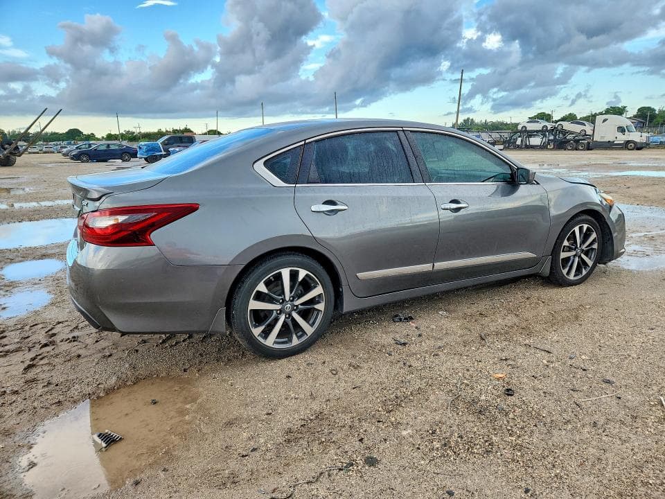 2017 NISSAN ALTIMA 2.5 SR 3