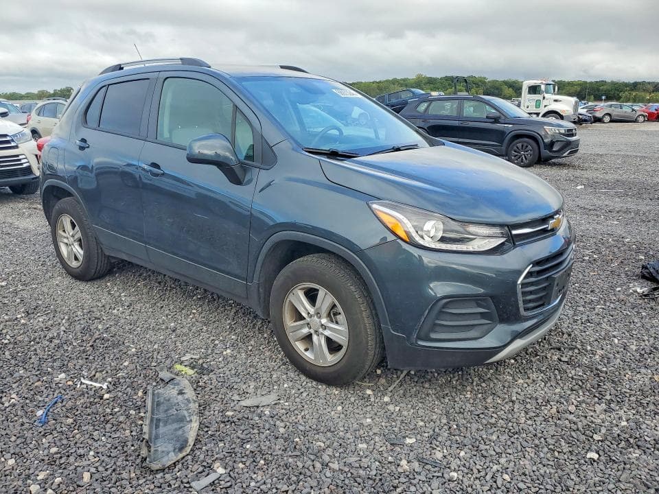 2022 CHEVROLET TRAX 1LT 4