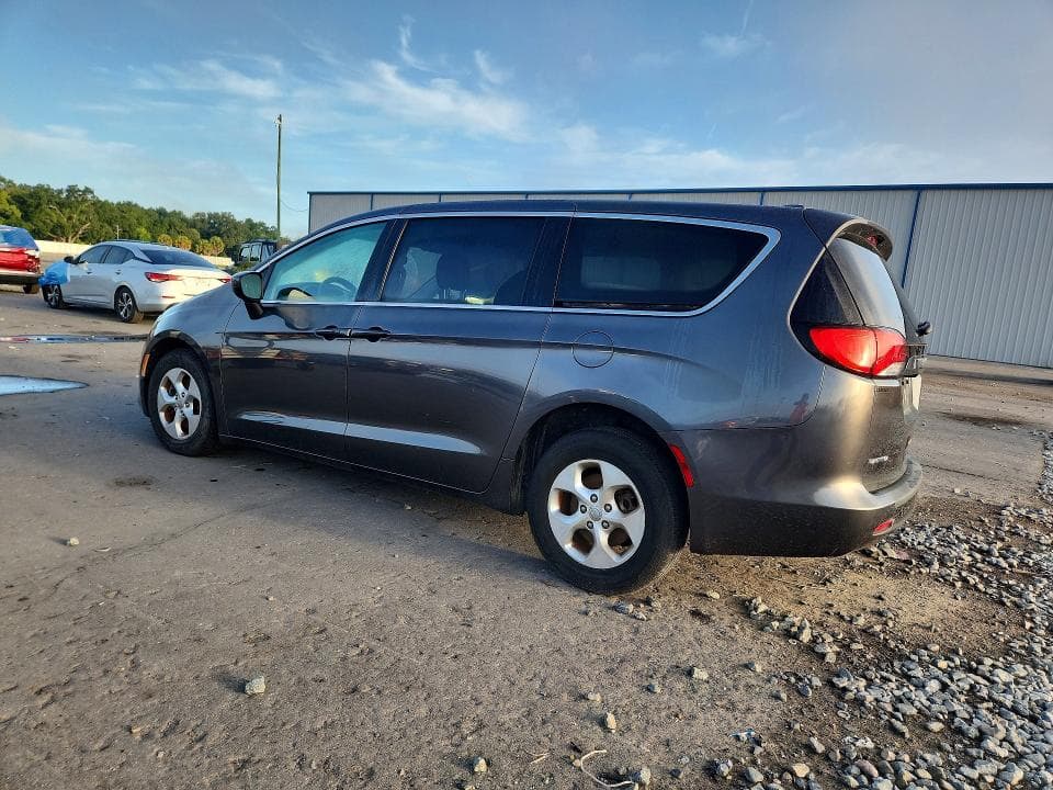 2017 CHRYSLER PACIFICA LX 2