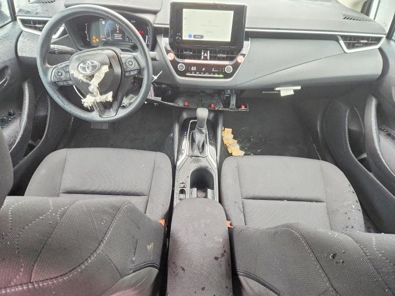 2026 TOYOTA COROLLA LE 8