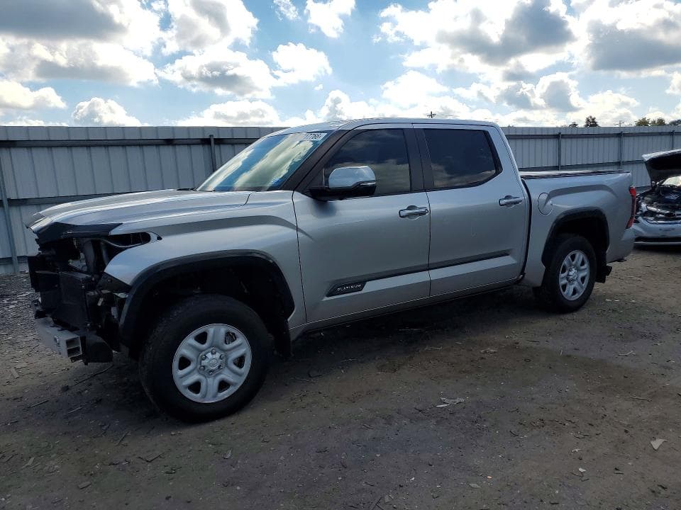 2024 TOYOTA TUNDRA PLATINUM