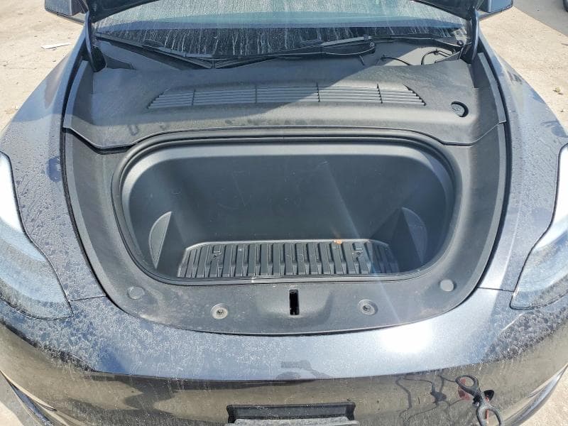 2024 TESLA MODEL Y 11