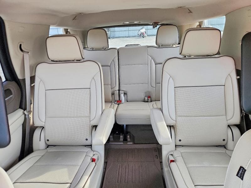 2021 GMC YUKON DENALI 10