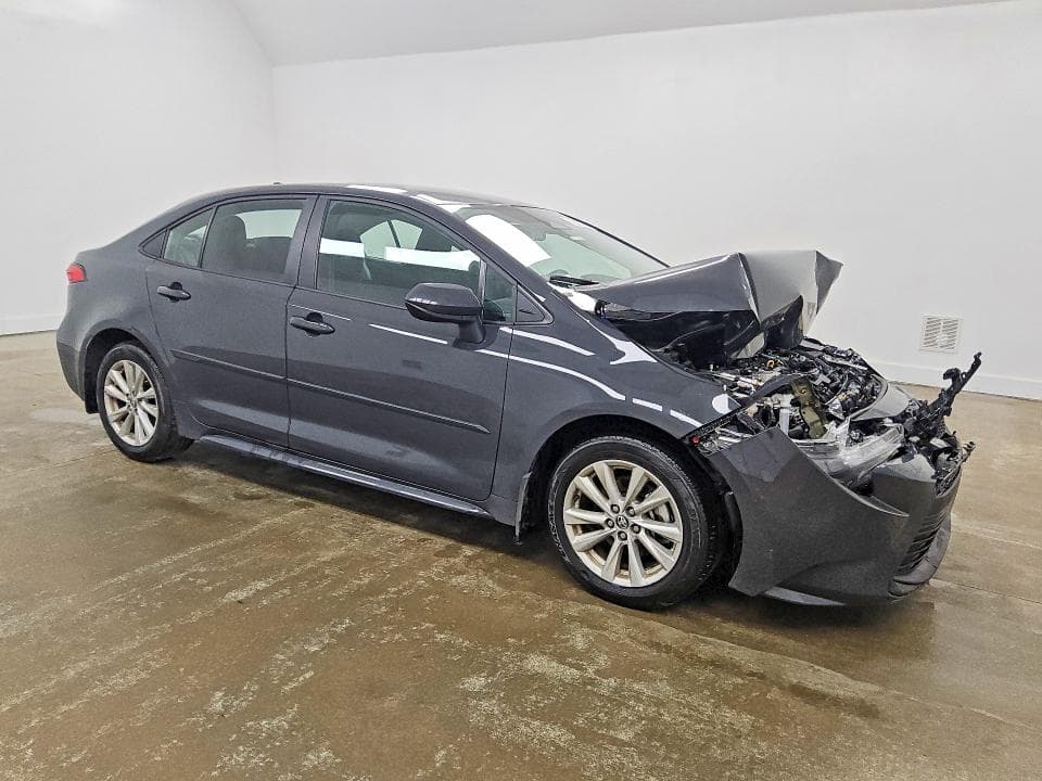 2024 TOYOTA COROLLA LE 4