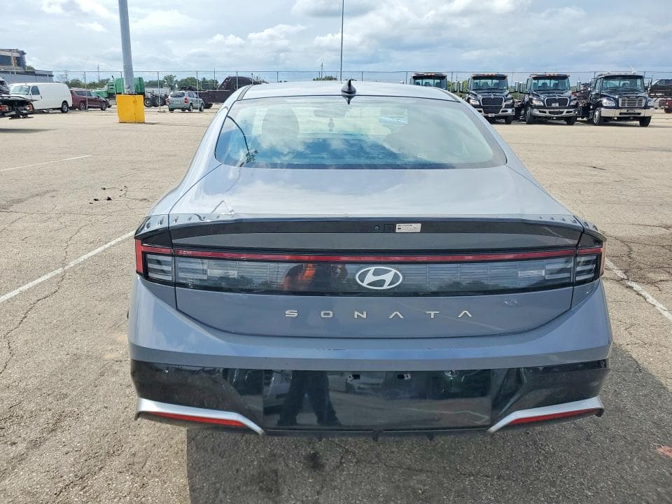 2025 HYUNDAI SONATA SEL 6
