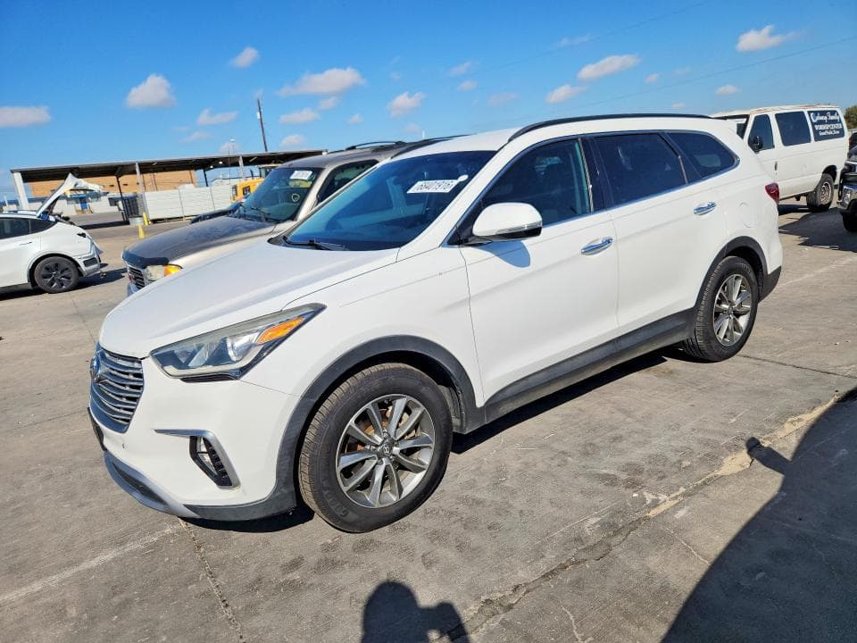 2018 HYUNDAI SANTA FE SE
