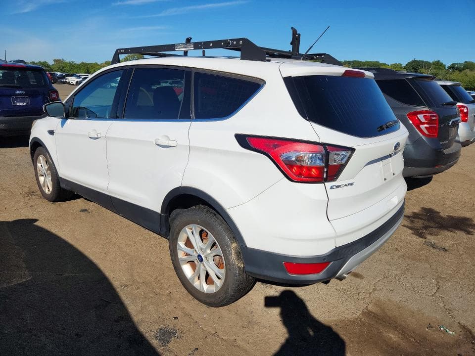 2017 FORD ESCAPE SE 2