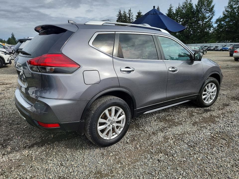 2017 NISSAN ROGUE SV 3