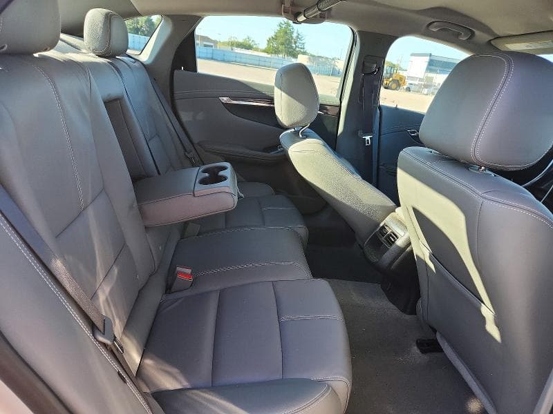 2017 CHEVROLET IMPALA LT 10