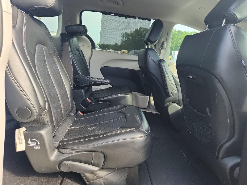 2024 CHRYSLER PACIFICA TOURING L 11