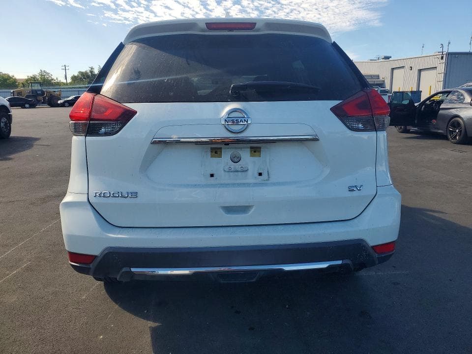 2017 NISSAN ROGUE SV 6