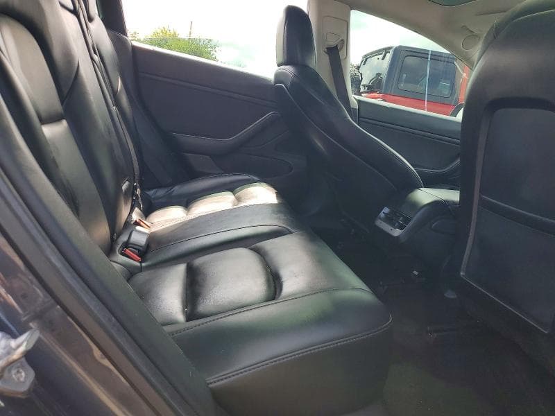2020 TESLA MODEL 3 10
