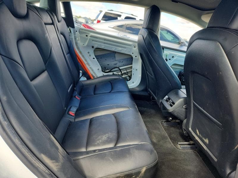 2022 TESLA MODEL 3 10