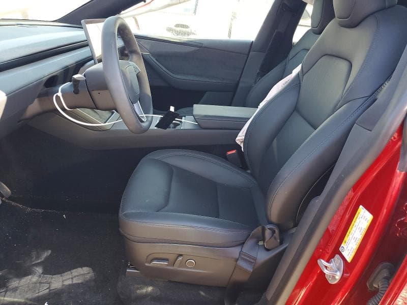 2026 TESLA MODEL Y 7