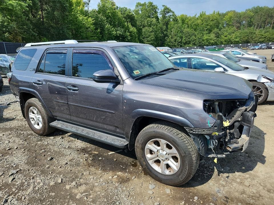 2017 TOYOTA 4RUNNER SR5 4