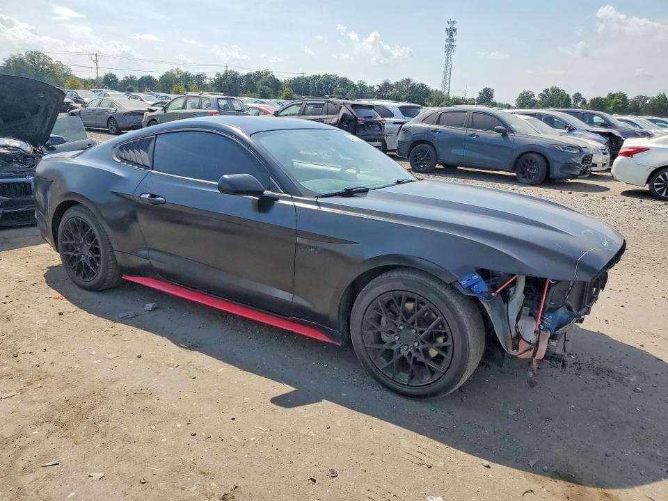 2017 FORD MUSTANG 4