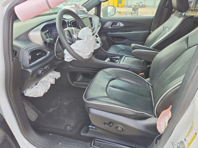 2026 CHRYSLER PACIFICA LIMITED 7