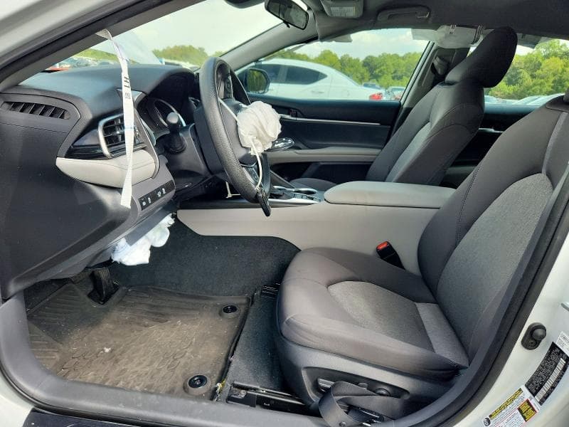 2022 TOYOTA CAMRY LE 7