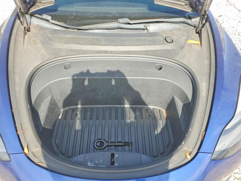 2021 TESLA MODEL 3 11