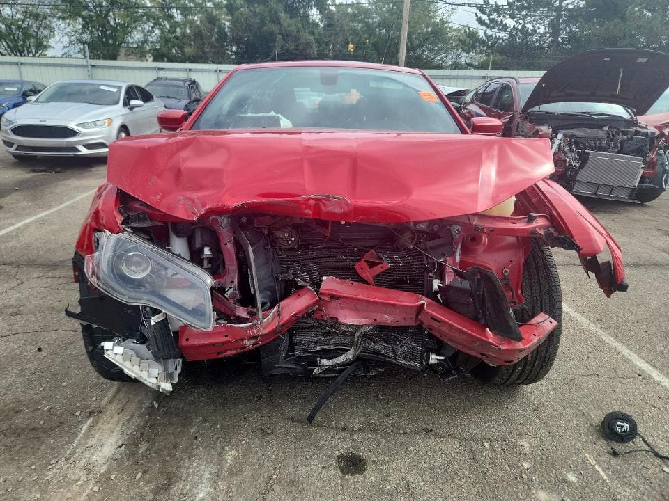 2018 CHRYSLER 300 S 5