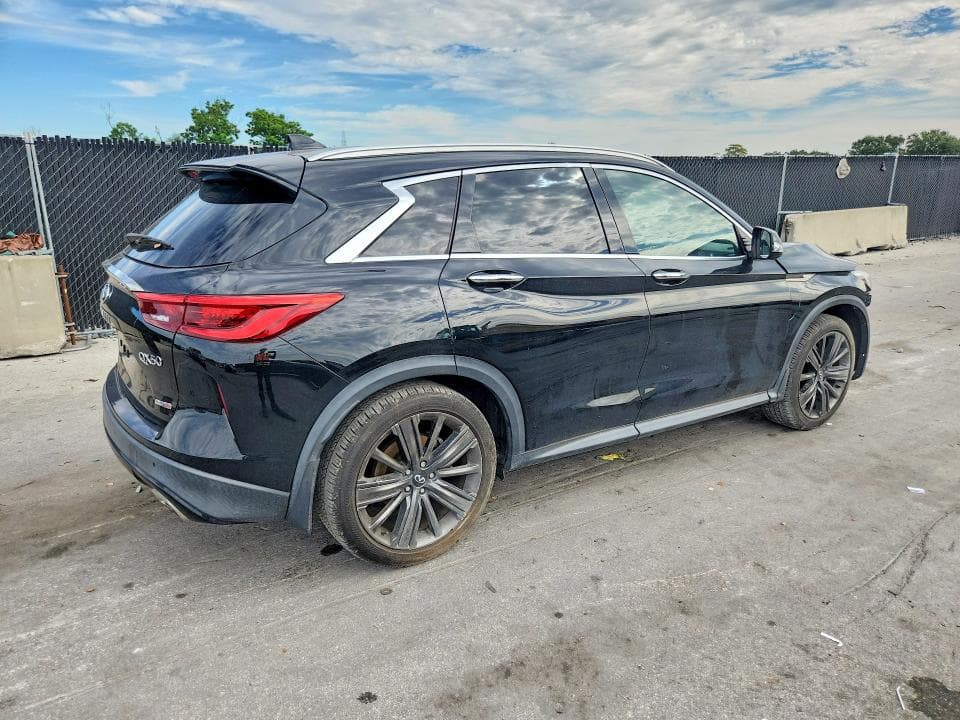 2020 INFINITI QX50 ESSENTIAL 3