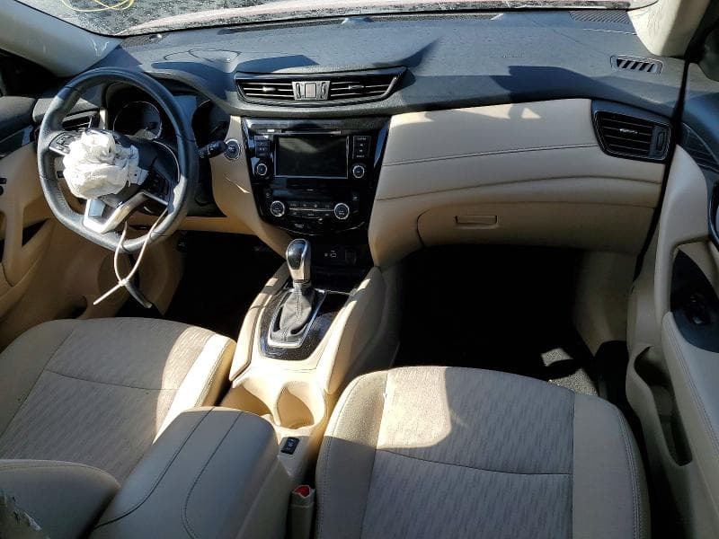 2020 NISSAN ROGUE SV 8