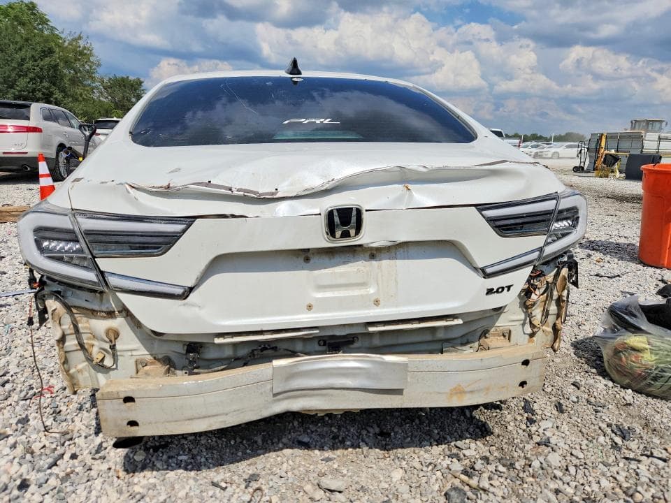 2019 HONDA ACCORD SPORT 6