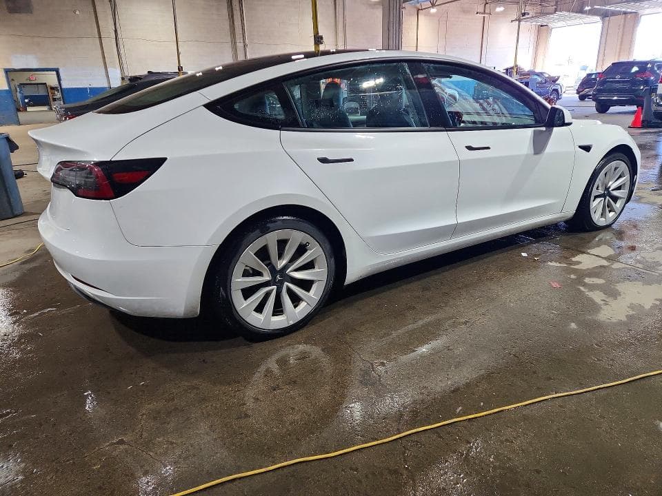 2023 TESLA MODEL 3 3