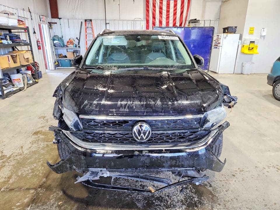 2024 VOLKSWAGEN TAOS SE 5