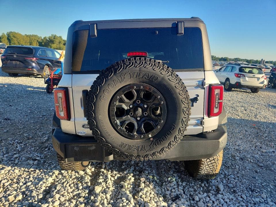 2023 FORD BRONCO BASE 6