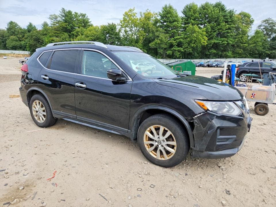 2018 NISSAN ROGUE 4