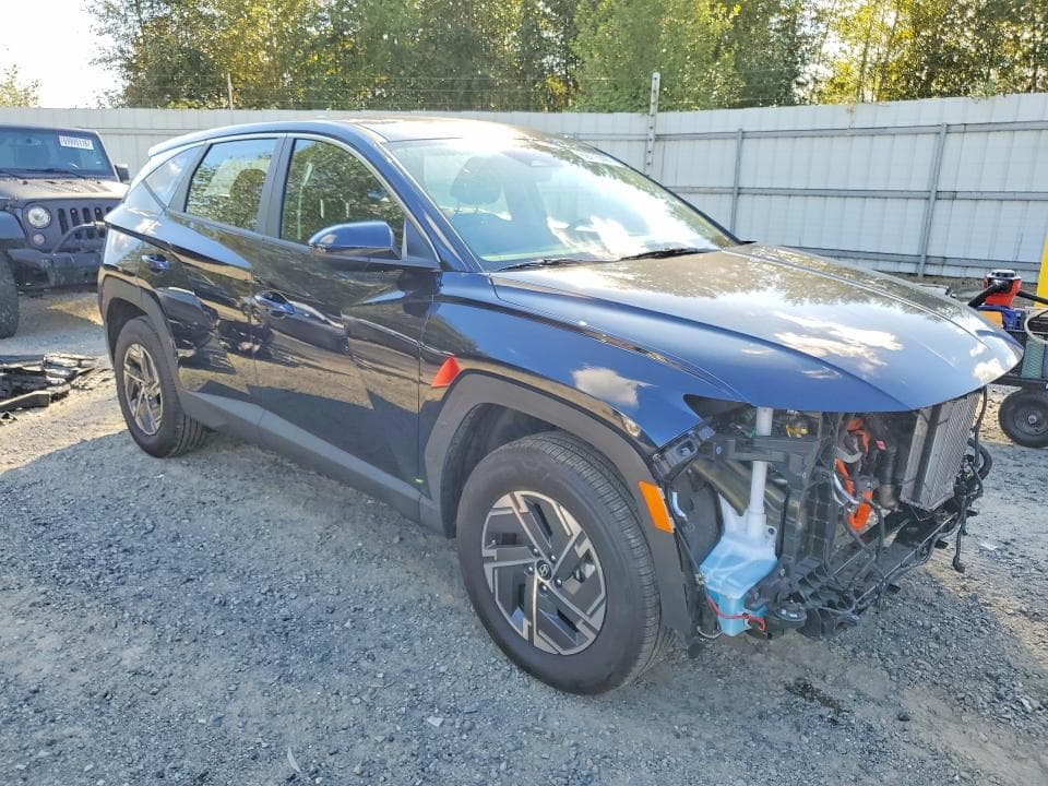 2026 HYUNDAI TUCSON BLUE SE 4