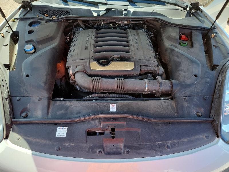 2017 PORSCHE CAYENNE 11