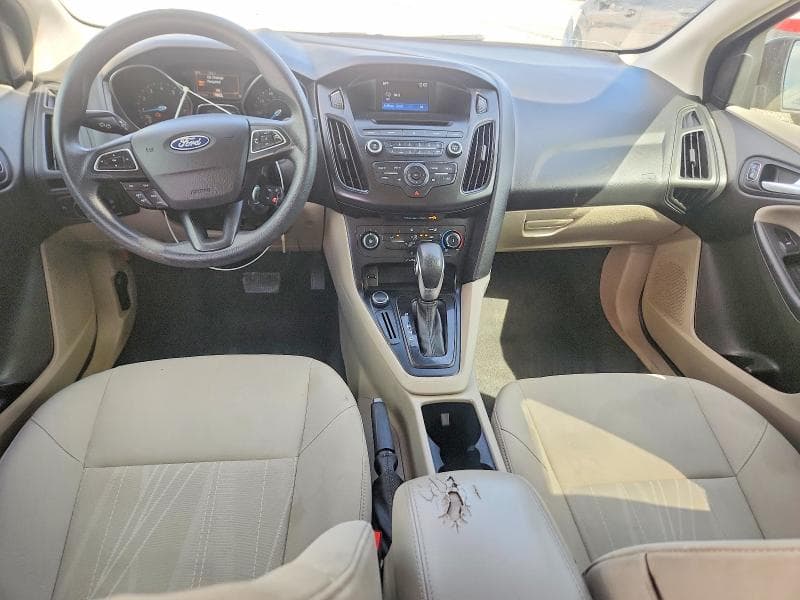 2017 FORD FOCUS SE 8