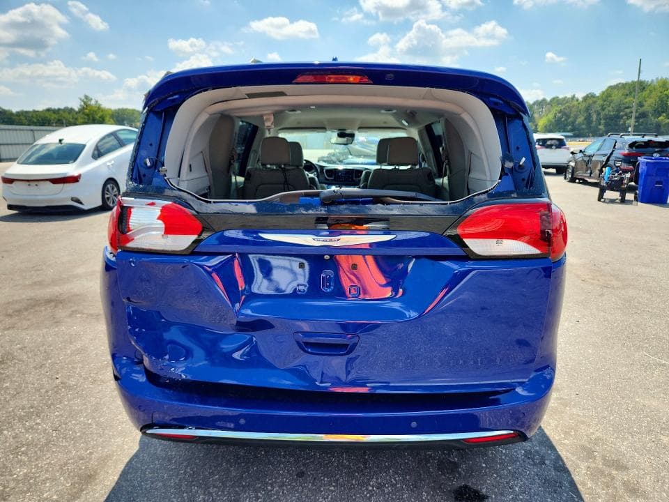 2019 CHRYSLER PACIFICA TOURING L PLUS 6