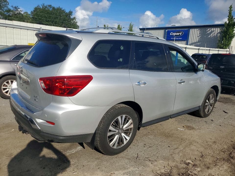 2017 NISSAN PATHFINDER SL 3