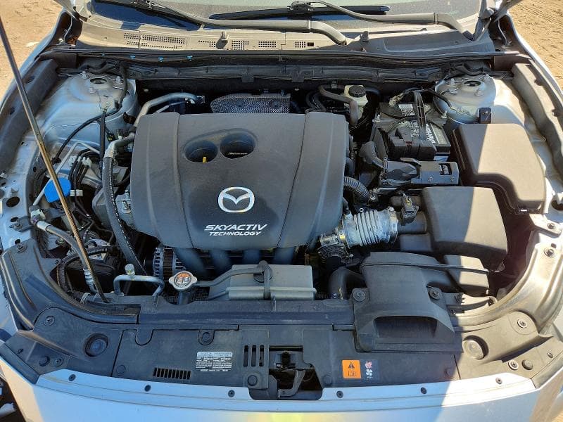 2017 MAZDA 3 TOURING 11