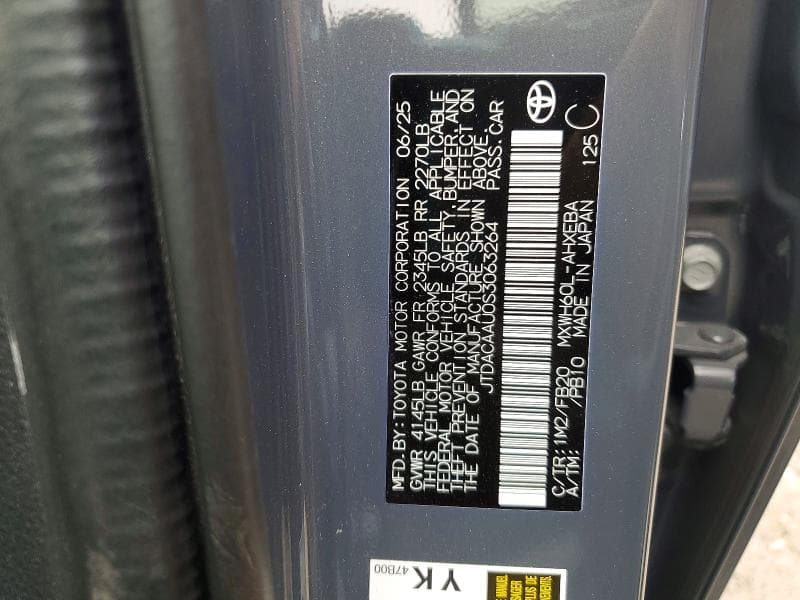 2025 TOYOTA PRIUS LE 12