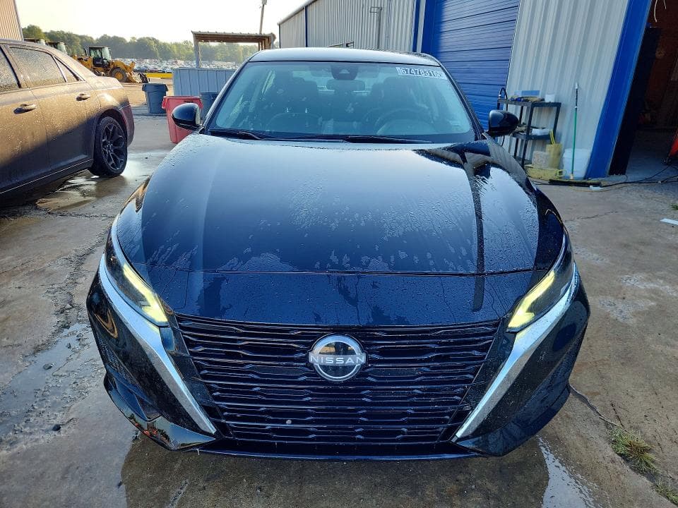 2025 NISSAN ALTIMA SV 5