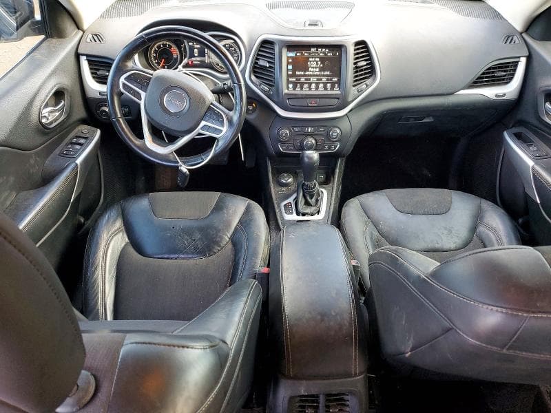 2018 JEEP CHEROKEE LATITUDE PLUS 8
