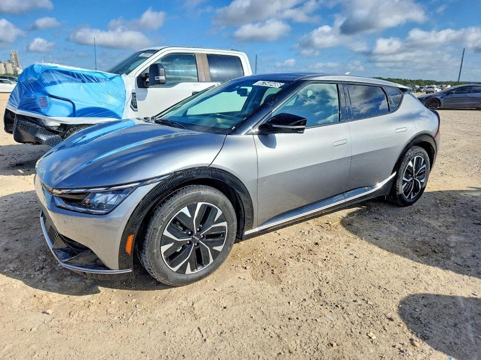 2023 KIA EV6 WIND - 1