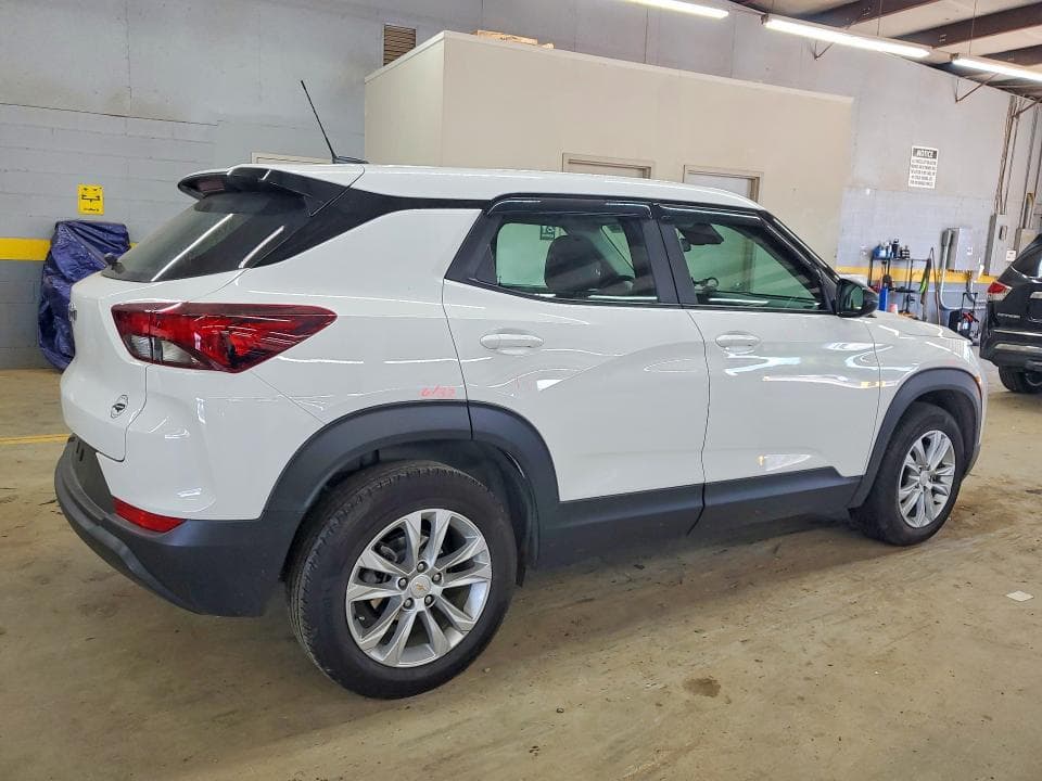 2023 CHEVROLET TRAILBLAZER LS 3