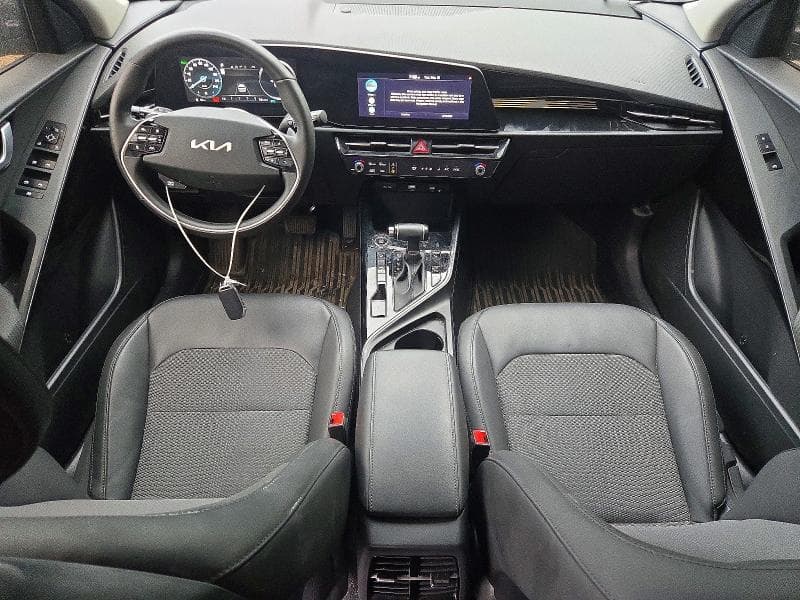 2023 KIA NIRO EX 8