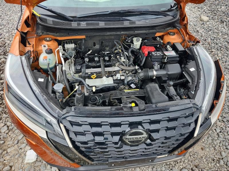 2021 NISSAN KICKS SR 11