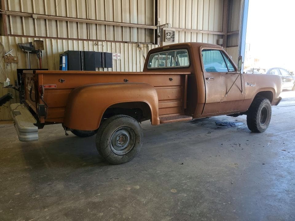 1978 DODGE POWER WAGON 3